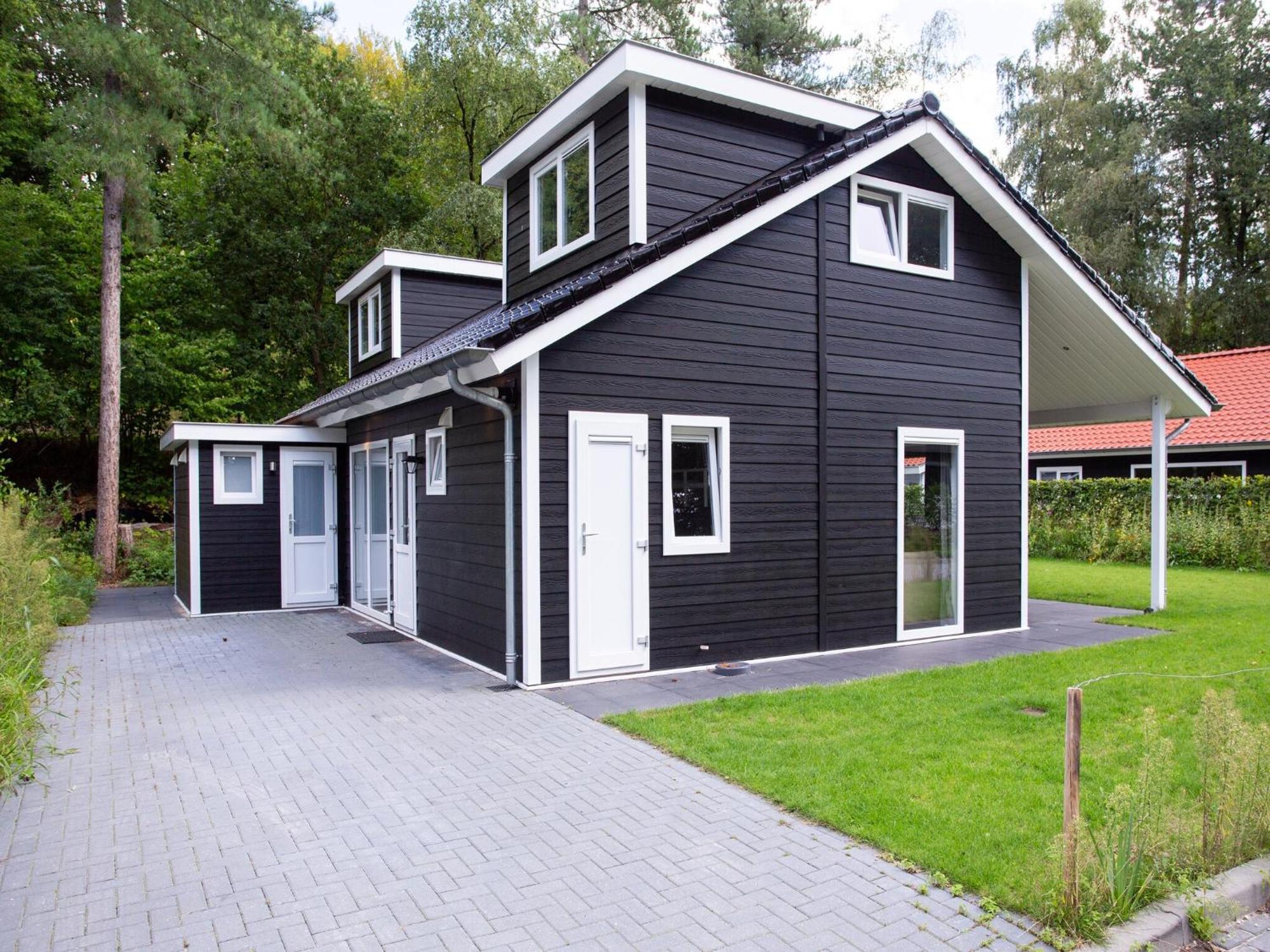 Beautiful House With Covered Terrace Located In A Holiday Park In Rhenen Exterior photo