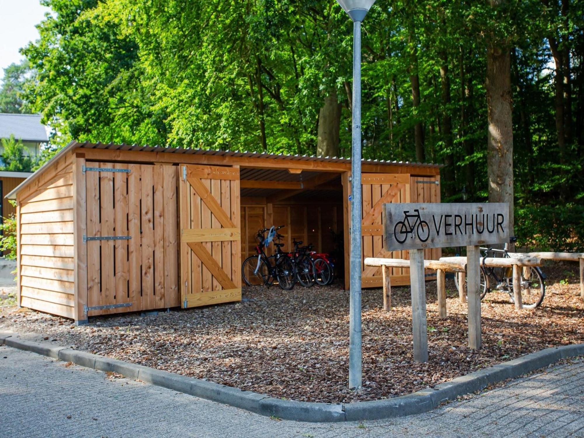 Beautiful House With Covered Terrace Located In A Holiday Park In Rhenen Exterior photo